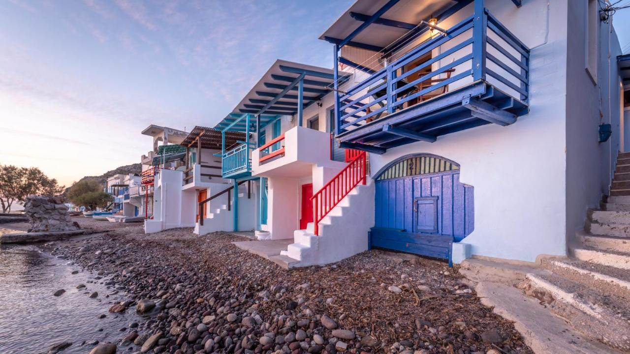 Blue Traditional Boathouse In Klima Klima  Luaran gambar